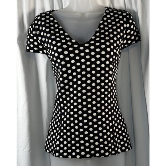 Ann Taylor Polka V Neck Dot Jacquard Knit Peplum Top Black White S Preppy 83-39 - Picture 1 of 12